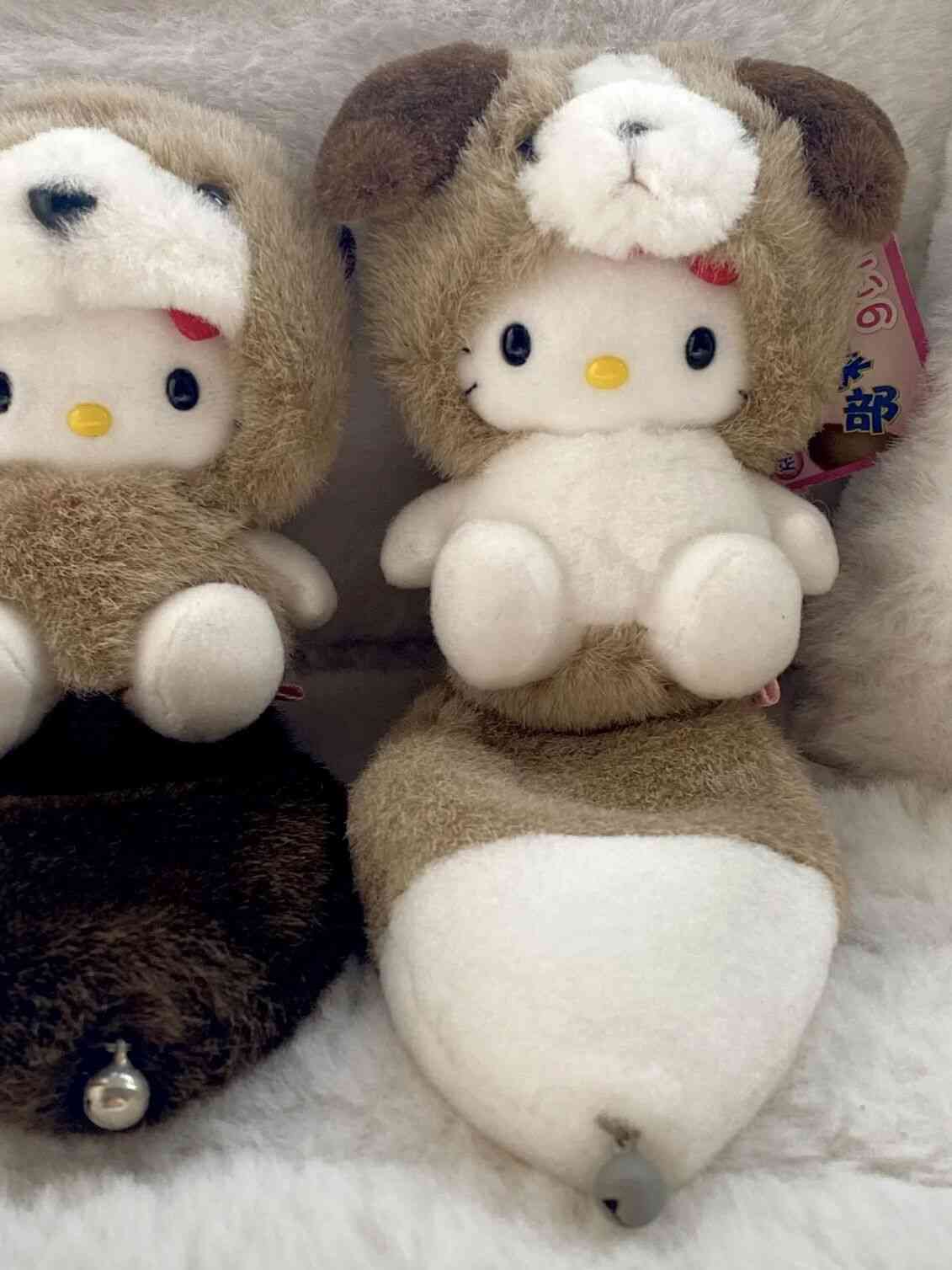 Thumbnail of Vintage Sanrio Hello Kitty Otter Mascot Charm